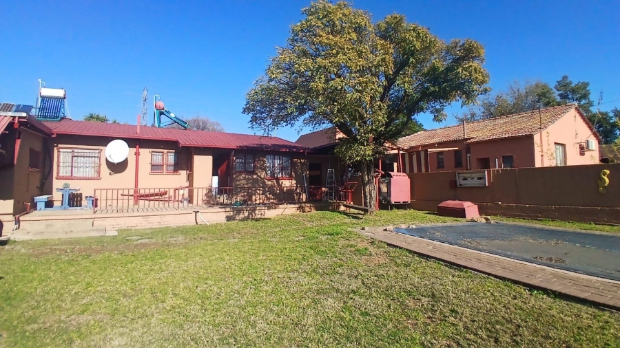 3 Bedroom Property for Sale in Uitsig Free State